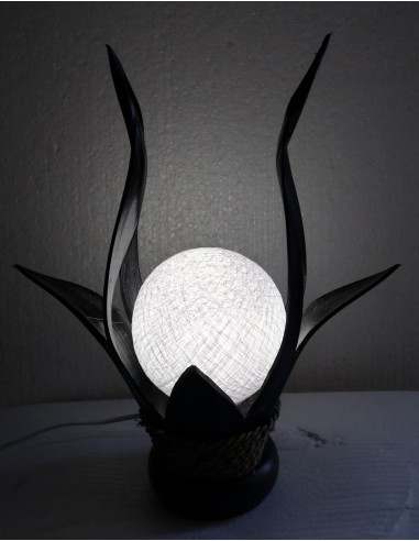 Lampada abatjour in cocco di color nero con...