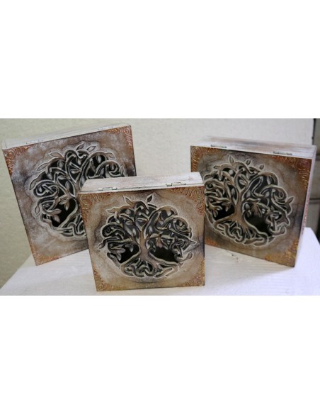 Portagioie o svuota tasche in legno mdf traforata con inciso albero della vita