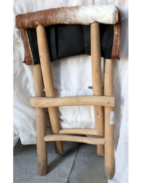 Sgabello in legno e pelle di capra artigianale pieghevole