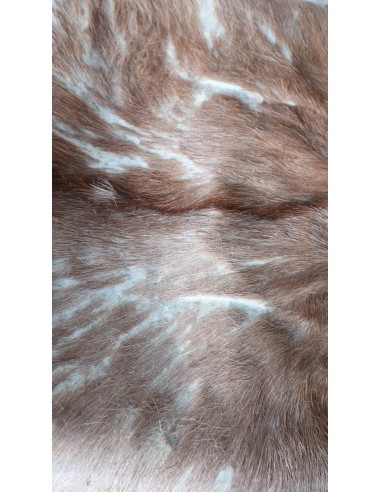 Sgabello in legno e pelle di capra artigianale...