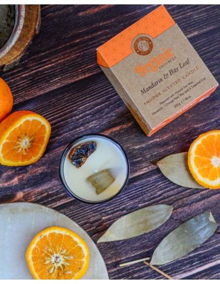 CANDELA ORGANIC LAVANDA IN CERA DI SOIA CON frammenti di mandarino ed alloro GR 200 VOGANTO