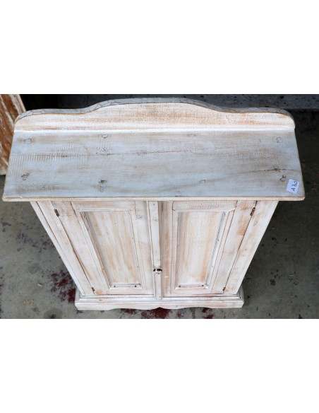 Butsudan in Legno di Albesia Decapato – Artigianato Indonesiano – 50x15x78h cm