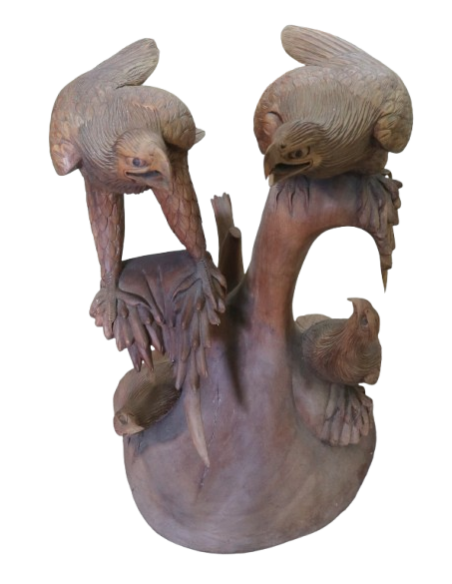 Tavolino Scultura in Teak con Aquile Intagliate – Fatto a Mano in Indonesia Ø60x61cm