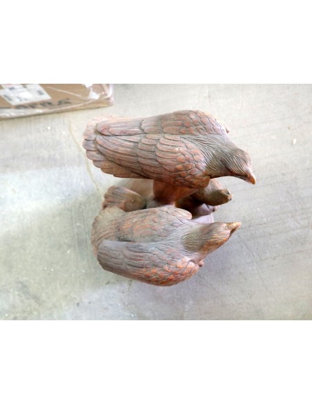 Tavolino Scultura in Teak con Aquile Intagliate – Fatto a Mano in Indonesia Ø60x58cm caffè fumo