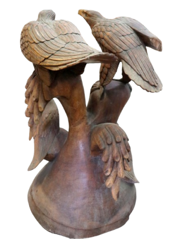 Tavolino Scultura in Teak con Aquile Intagliate...