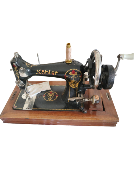 Macchina da cucire Köhler da viaggio con coperchio in legno – fine ‘800/inizio ‘900