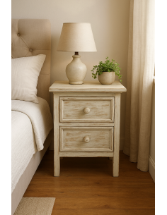 Comodino shabby chic in legno di albesia intagliato a...