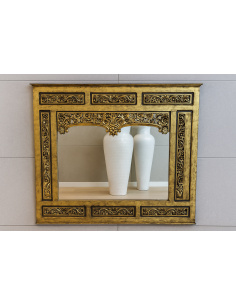 Specchio in legno dorato intagliato a mano 124x104 cm –...