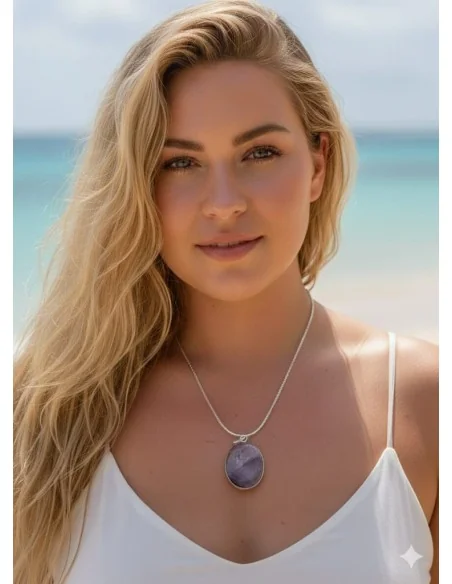Collana con Ametista Viola Chiaro Ovale – Gioiello Artigianale con Scatola