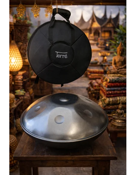 Hung Drum artigianale Terre® – Handpan realizzato a mano in Indonesia | Suono meditativo e armonico