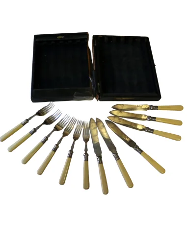 Servizio Posate da Pesce Inglesi Fine ‘800 –...