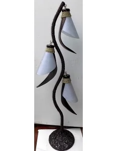 Piantana in foglie di cocco e carta di riso bianca e nera...