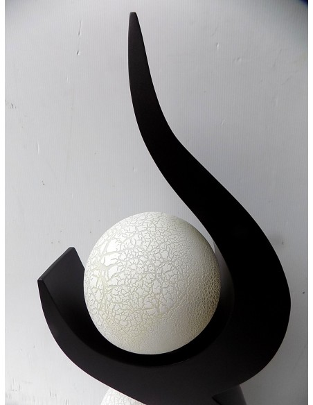 Lampada da tavolo in legno mdf nera con sfere in resina colorata cm 27x16x65h luce terra